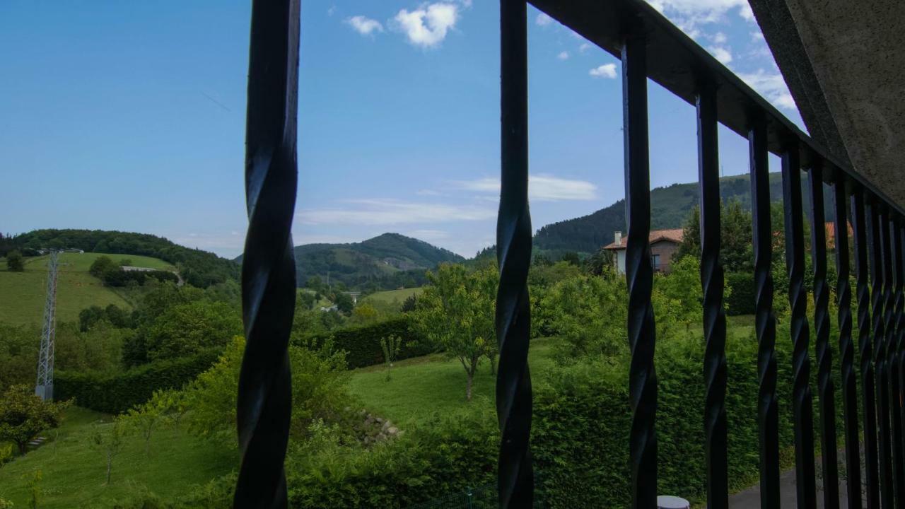 Tolare-Berri Hotel Zestoa Exterior foto